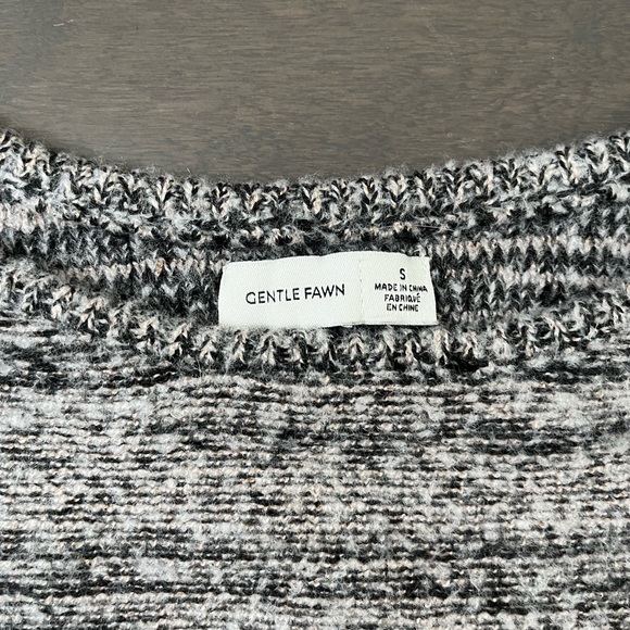 Gentle Fawn Bell Sleeve Fuzzy Knit Sweater - Picture 3 of 4